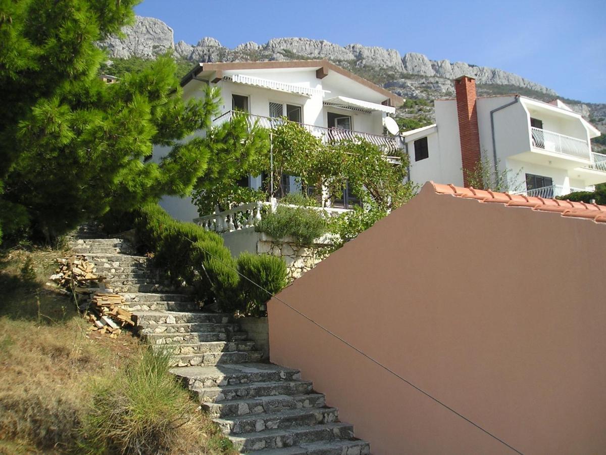 Apartments With A Parking Space Pisak, Omis - 1009 المظهر الخارجي الصورة